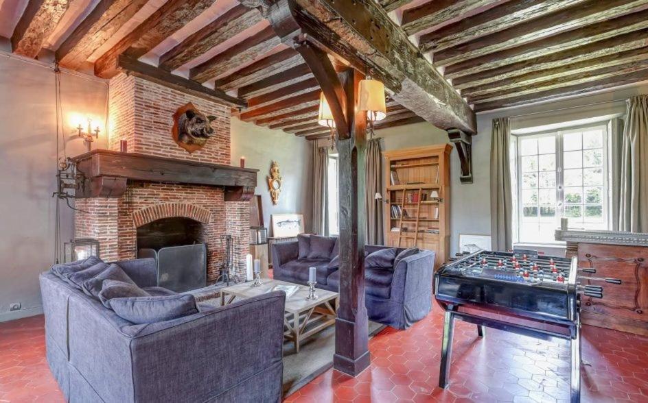 Le Manoir De Villefermoy Les Ecrennes Екстериор снимка